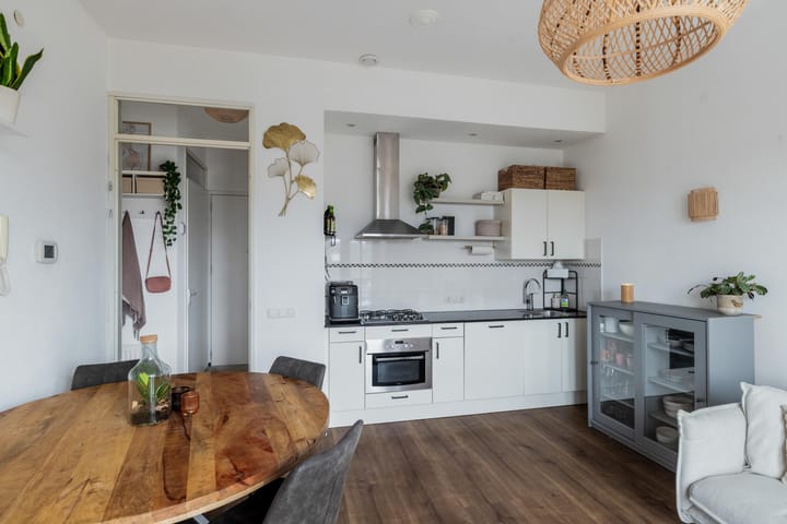 Foto 6 van Bernhardstraat 24