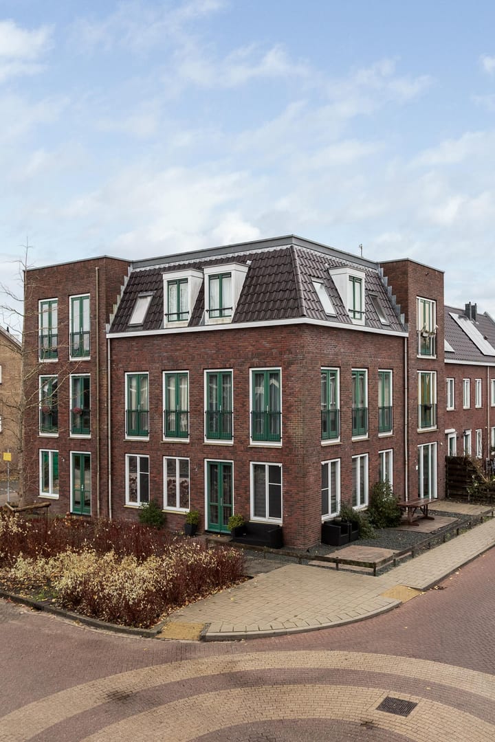 Foto 27 van Bernhardstraat 24