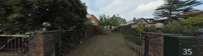 Bekijk 360° foto van Voortuin van Zandweg 35