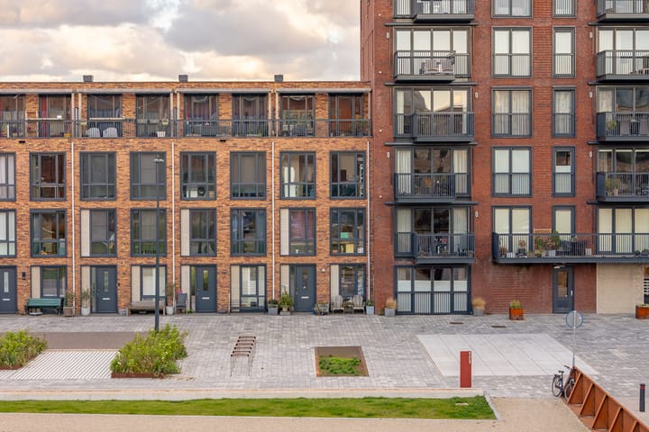 Foto 1 van Jan Weugkade 31