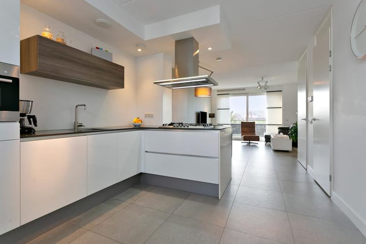 Foto 13 van Stationsstraat 83