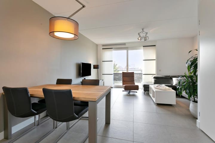 Foto 17 van Stationsstraat 83