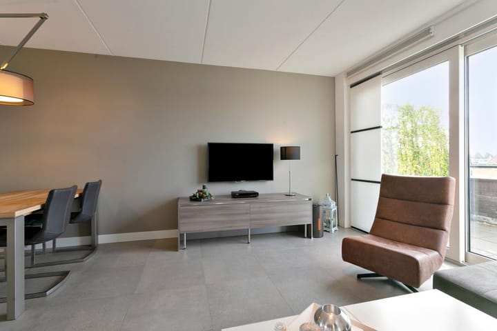 Foto 19 van Stationsstraat 83