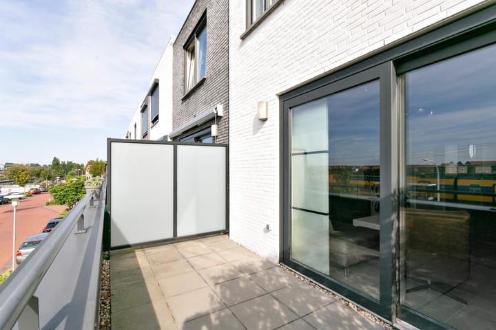 Foto 21 van Stationsstraat 83