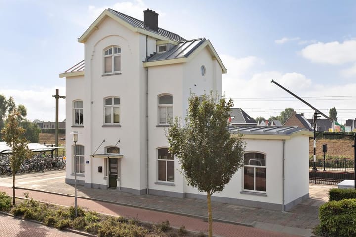 Foto 35 van Stationsstraat 83