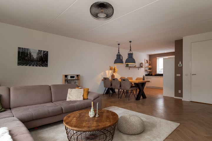 Foto 6 van Teunisbloem 5