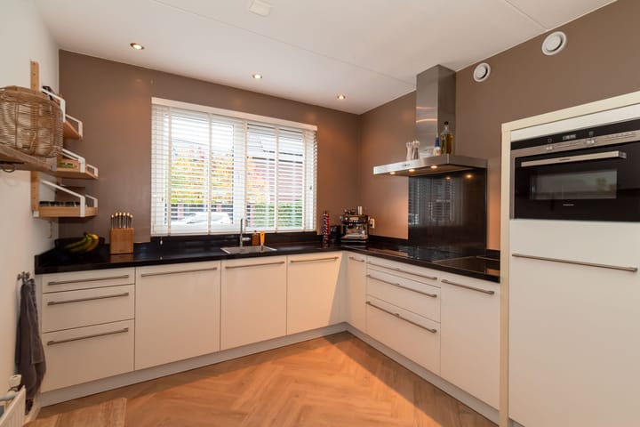 Foto 8 van Teunisbloem 5