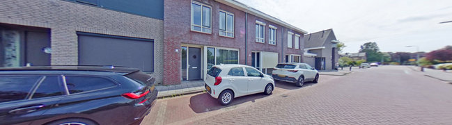 Bekijk 360° foto van Voortuin van Mr G Groen van Prinstererlaan 1-G