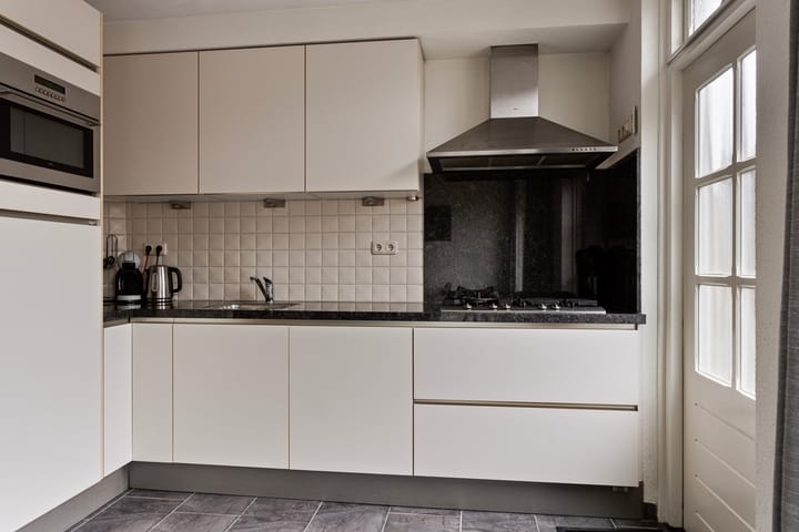 Foto 3 van van Riebeeckstraat 15