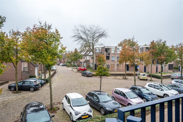 View photo 14 of Bereklauw 133