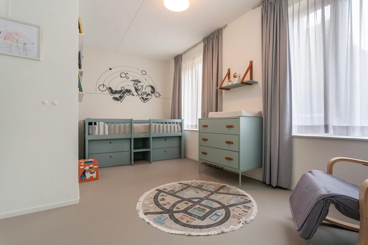 Foto 12 van Roentgenstraat 89