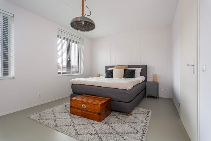 Foto 19 van Roentgenstraat 89