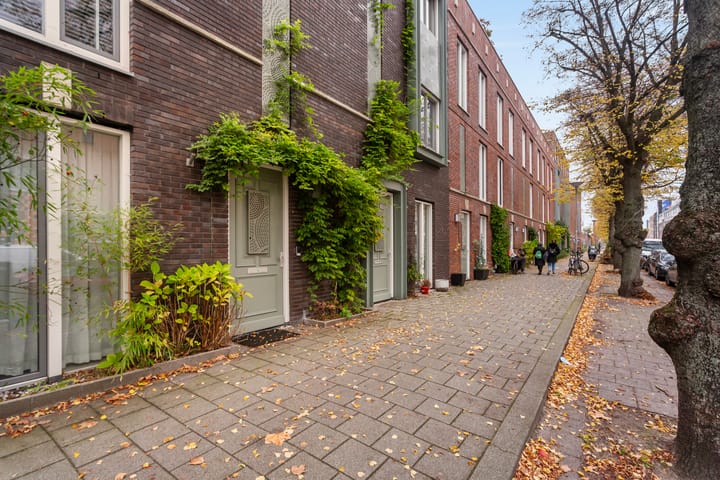 Foto 26 van Roentgenstraat 89