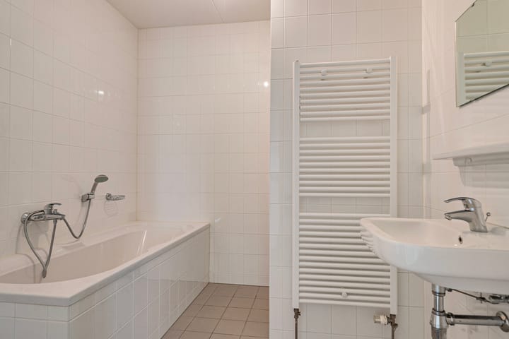 Foto 10 van Wadestein 106