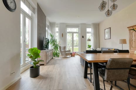 Onderlangs 15 secondary image