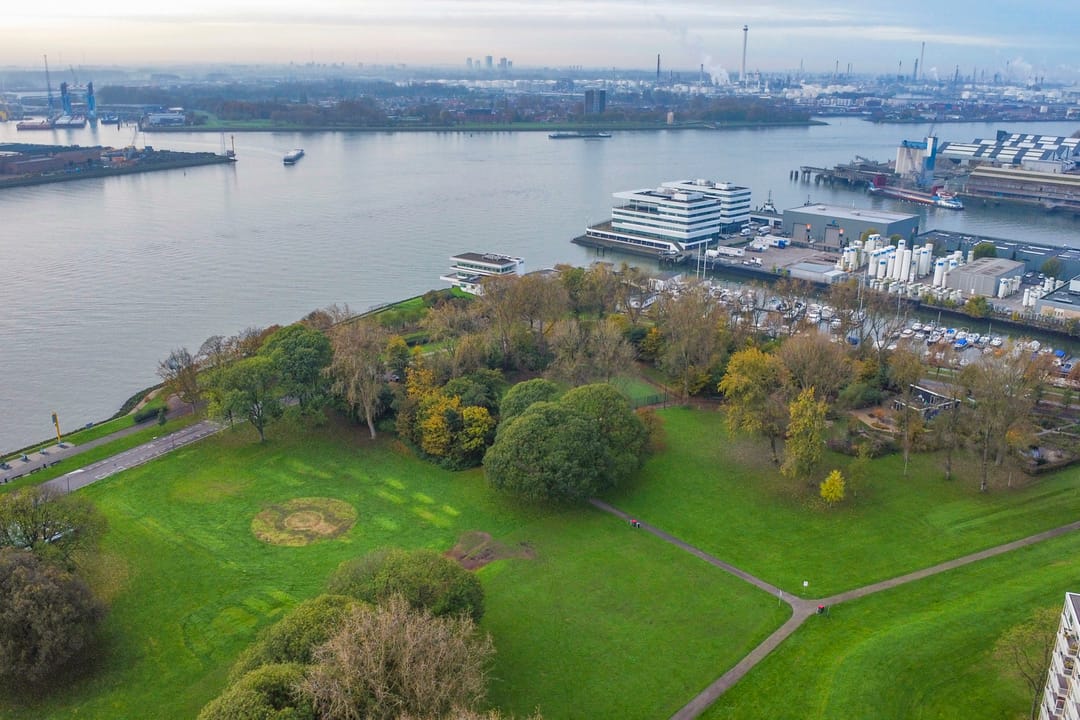 Foto 43 van Nieuwe Maasstraat 104-A