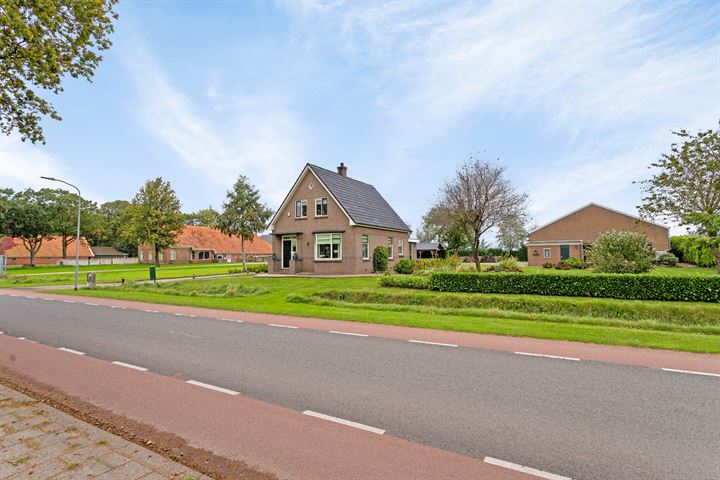 Bekijk foto 45 van Roswinkelerstraat 87