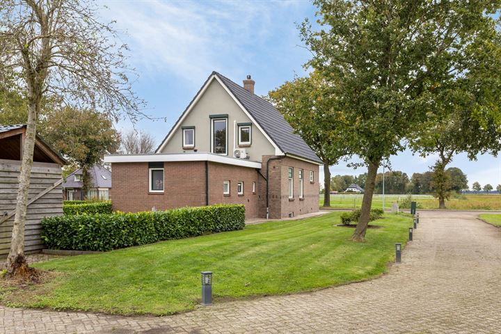 Bekijk foto 39 van Roswinkelerstraat 87