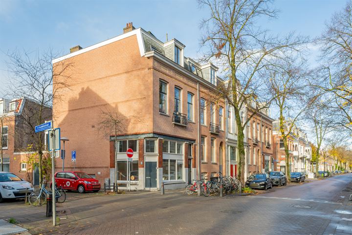 Bekijk foto 1 van Jan Pieterszoon Coenstraat 6