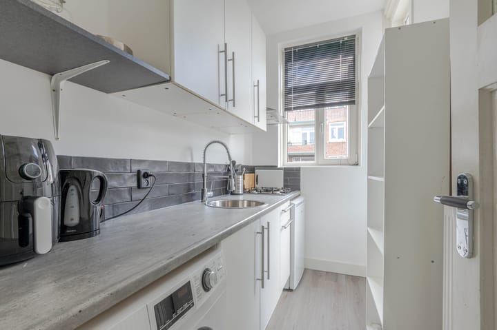 Foto 3 van Bas Jungeriusstraat 48-A02