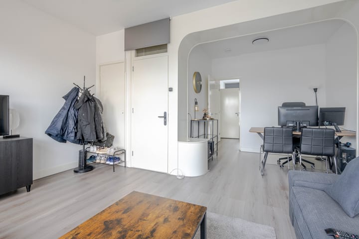 Foto 9 van Bas Jungeriusstraat 48-A02