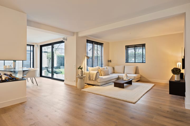 Photo 5 of Aalsburg 1702