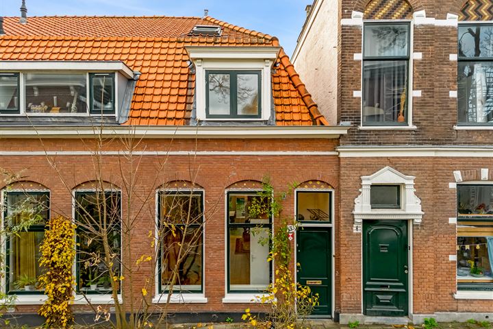 Bekijk foto 1 van Gerrit Doustraat 3