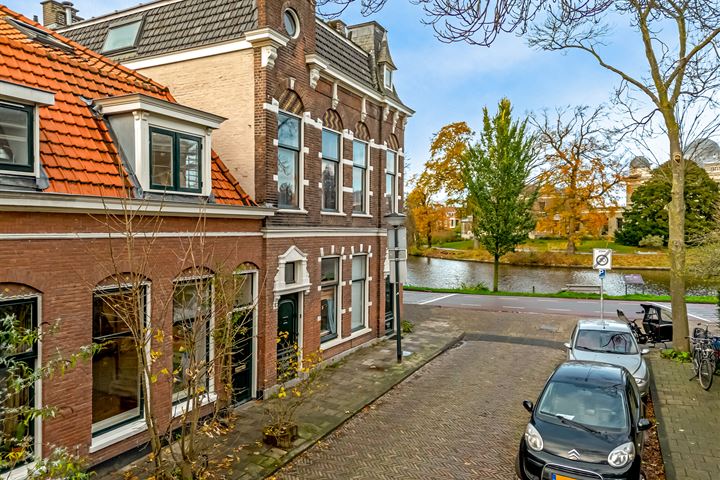 View photo 5 of Gerrit Doustraat 3