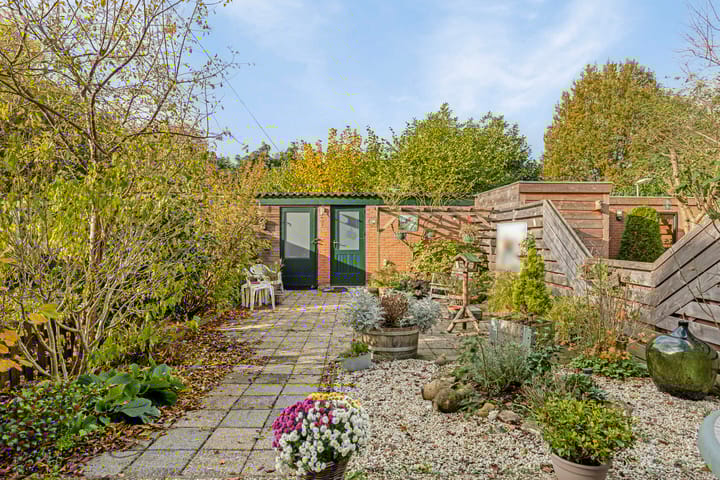 Photo 13 of Ds. van Couwenhovelaan 170