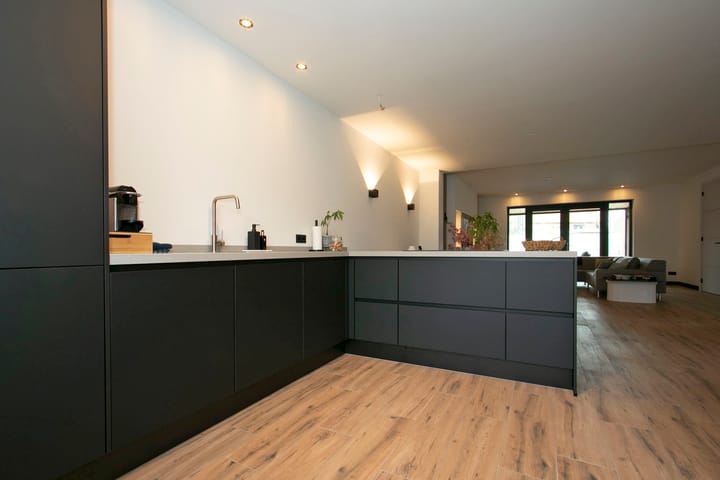 Foto 13 van Middelstestraat 53