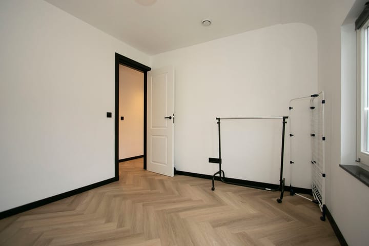 Foto 22 van Middelstestraat 53