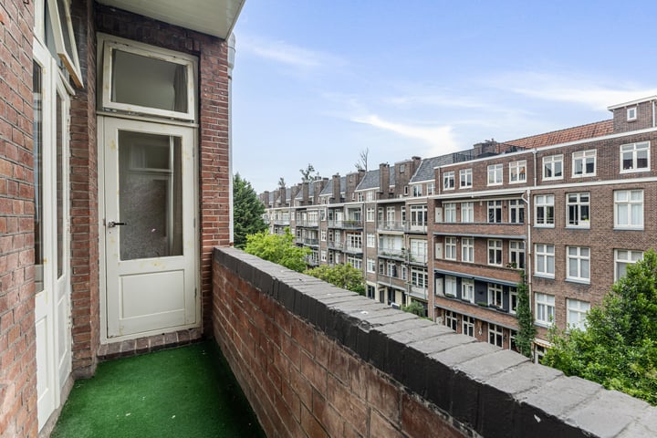 Bekijk foto 16 van Michelangelostraat 61-3