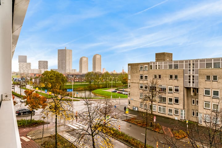 Foto 37 van Dr. J.M. den Uyllaan 191