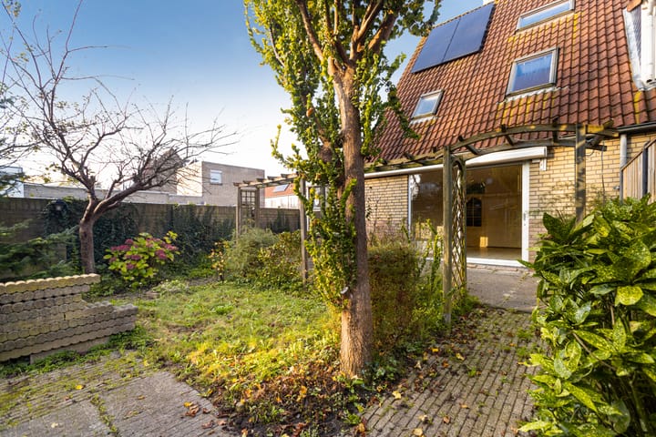 Foto 43 van Mina Krüseman-erf 140