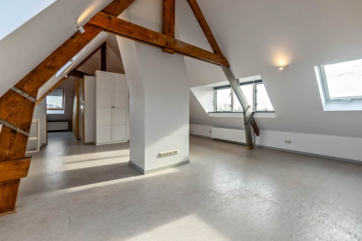 Photo 9 of Westduinweg 154-C