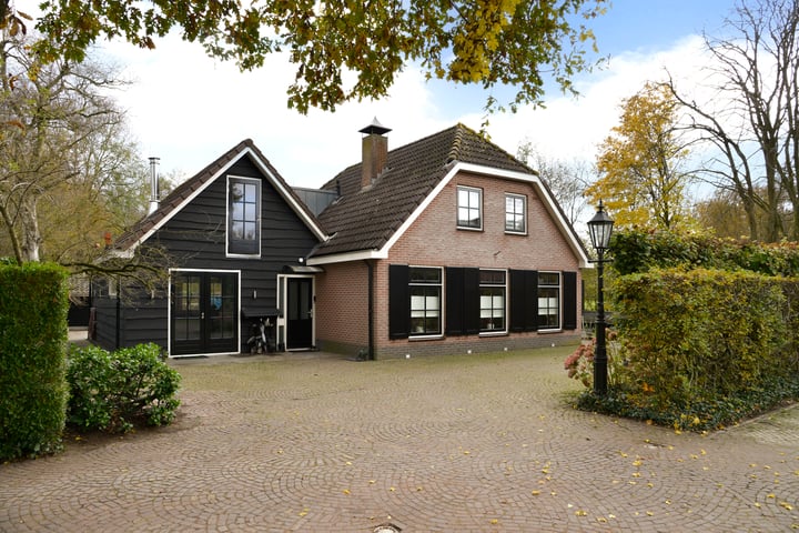 View photo 4 of Eerste Kruishaarseweg 13