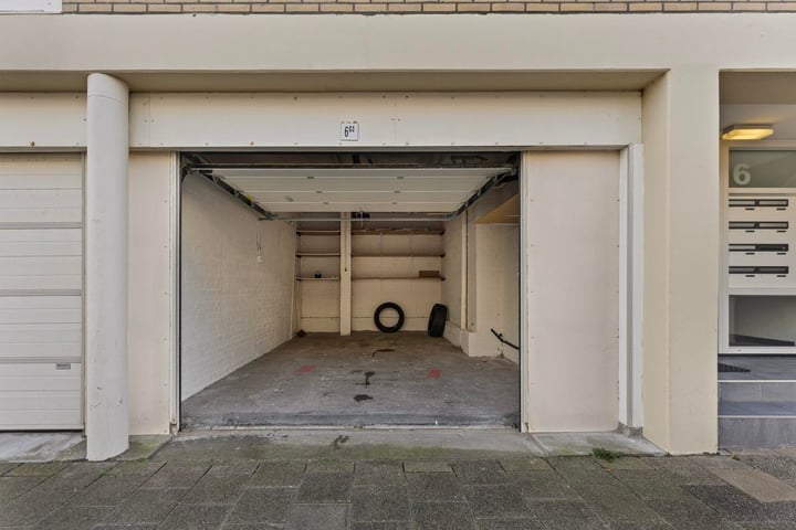 Bekijk foto 22 van de Ruyterstraat 6-F3