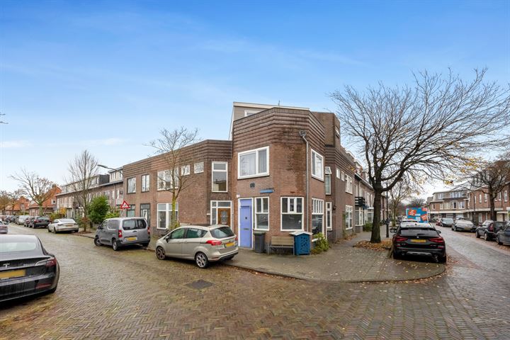 Bekijk foto 1 van Esdoornstraat 45