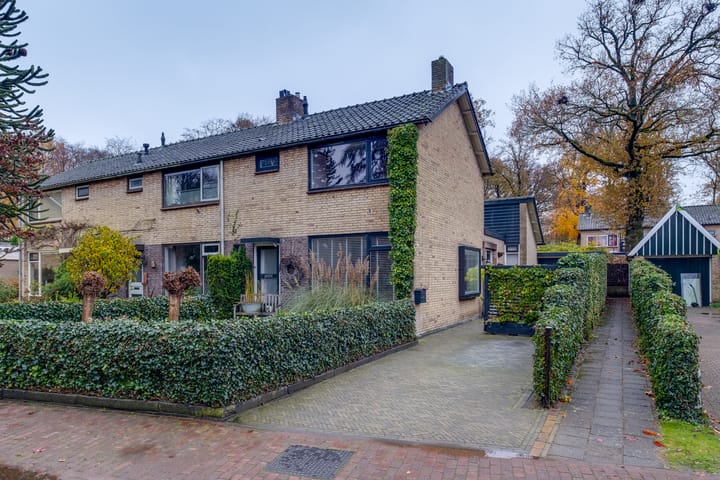 Foto 25 van Larixweg 20