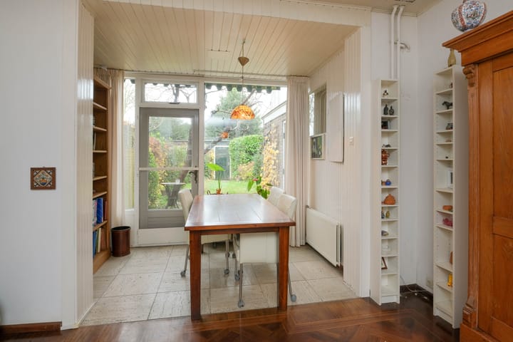 Foto 6 van Willem de Clercqstraat 6