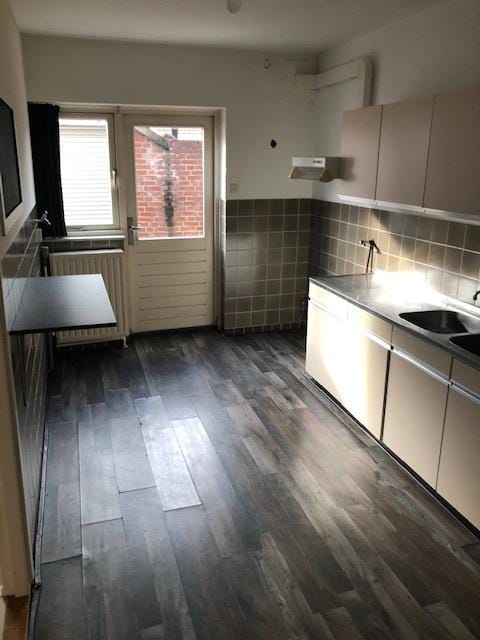 Photo 30 of Patersstraat 10