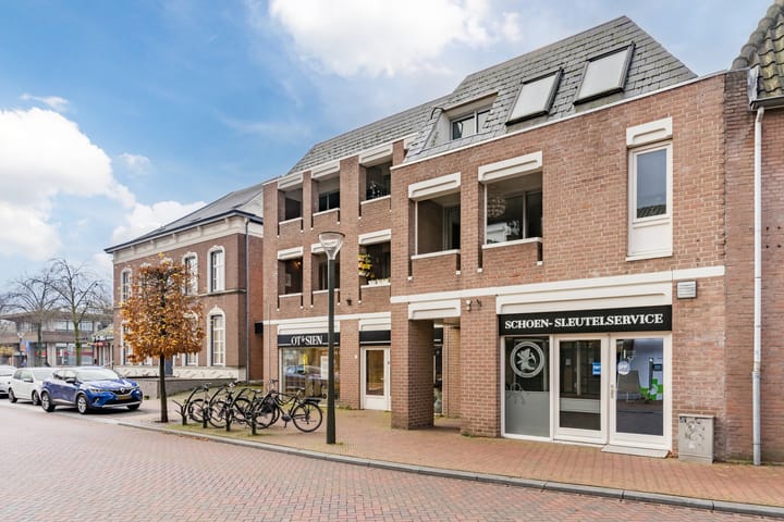 Photo 25 of Langstraat 11