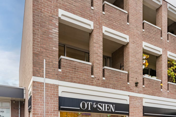 Photo 24 of Langstraat 11