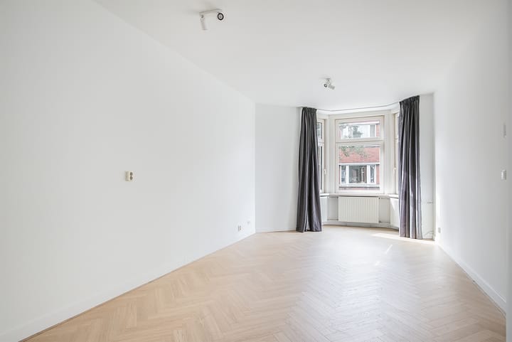 Foto 2 van van Gaesbekestraat 34