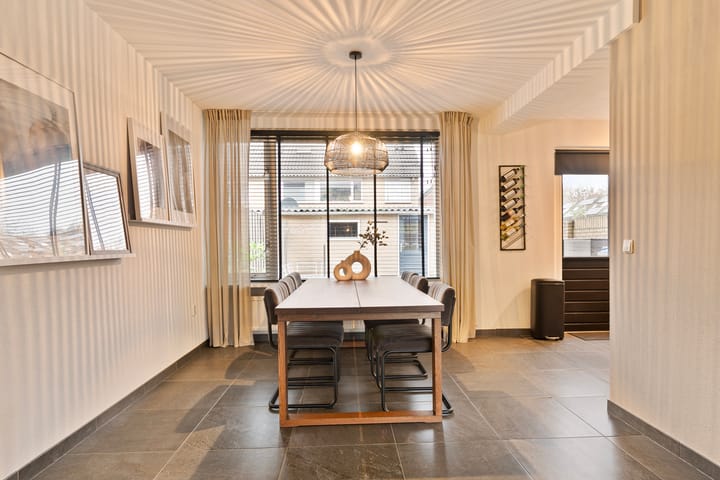 Foto 11 van Nebostraat 21