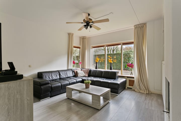 Foto 12 van Vlamoven 10