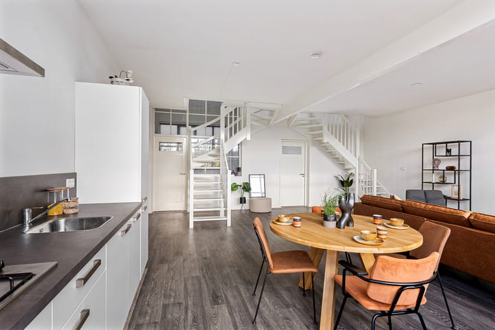 Photo 17 of Hartman Sannesstraat 8-B