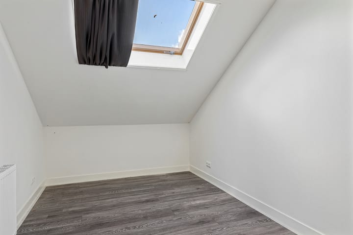 Photo 30 of Hartman Sannesstraat 8-B