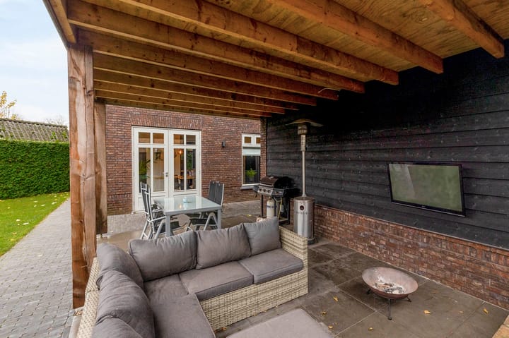 Foto 30 van Van Coothstraat 8