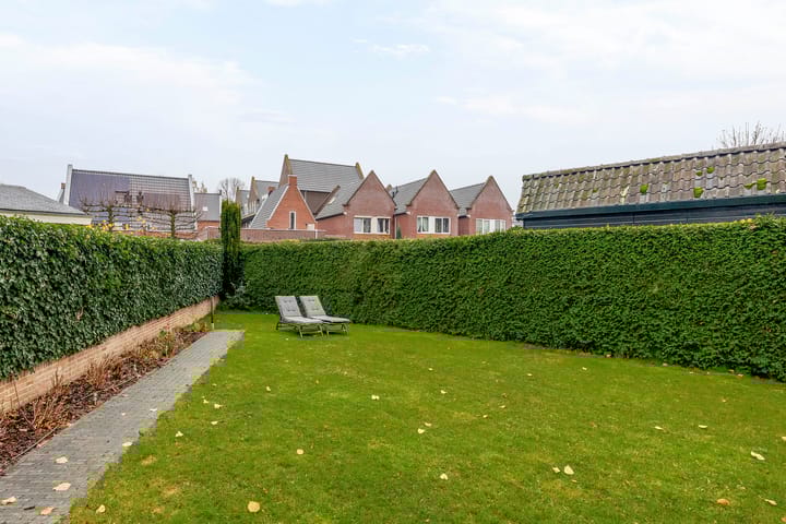 Foto 35 van Van Coothstraat 8